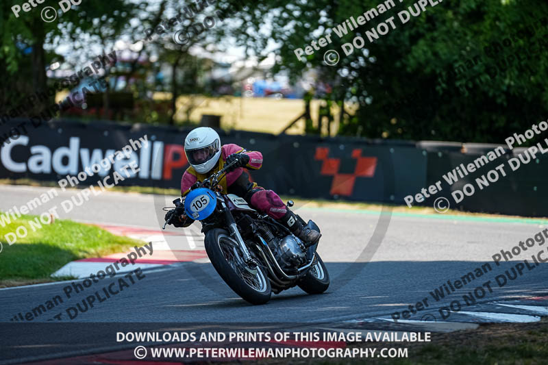 cadwell park;cadwell park photographs;cadwell trackday photographs;enduro digital images;event digital images;eventdigitalimages;peter wileman photography;racing digital images;trackday digital images;trackday photos